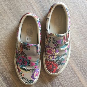 VANS | Classic Slip On Festival Satin Gold